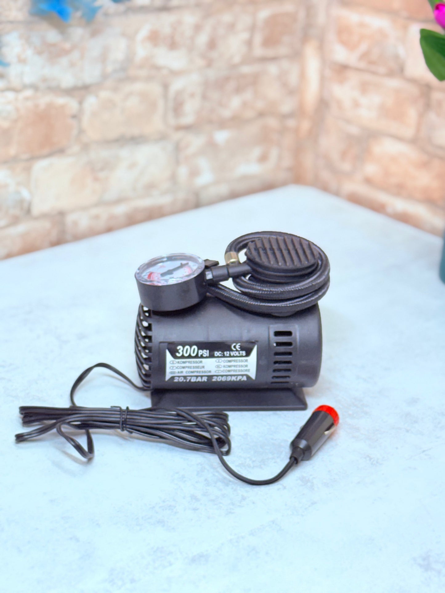 Car Tyre Inflator